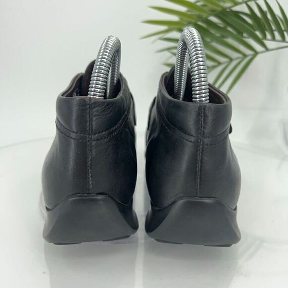 Wolky Bia Chelsea Ankle Boots Women's 39 8 Black Leather Booties Wedge - Picture 6 of 14